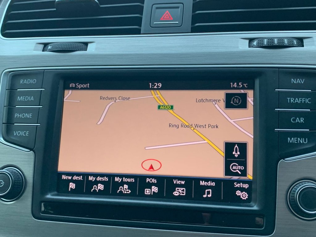 Used Volkswagen Golf 2016 for sale - 76797690: Photo 27