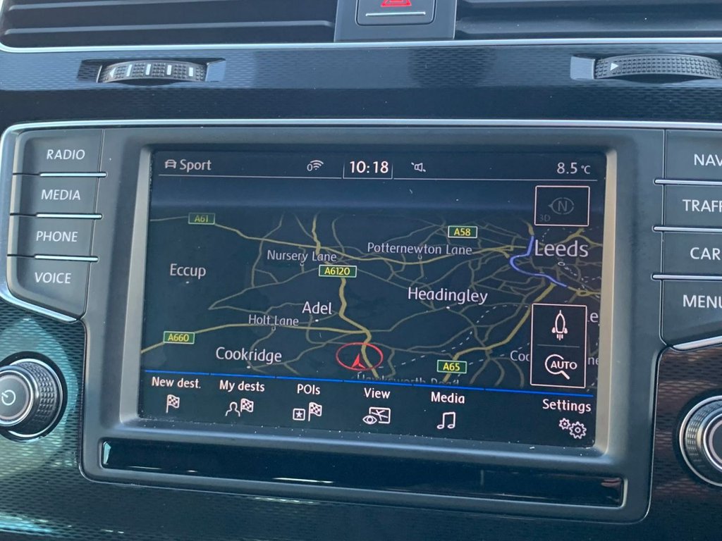 Used Volkswagen Golf 2017 for sale - 76900935: Photo 27