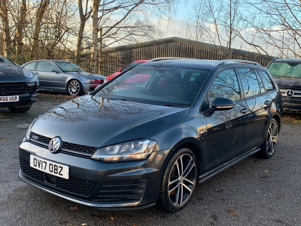 Used Volkswagen Golf 2017 for sale - 76900935: Photo 3