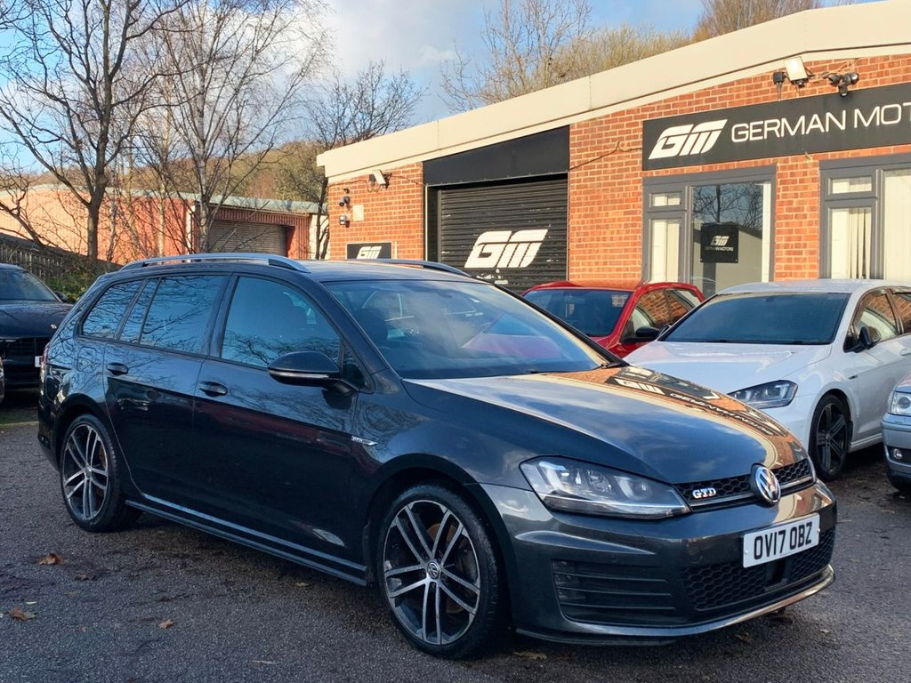 Used Volkswagen Golf 2017 for sale - 76900935: Photo 4