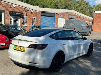 Used Tesla Model 3 2020 for sale - 79857018: Photo