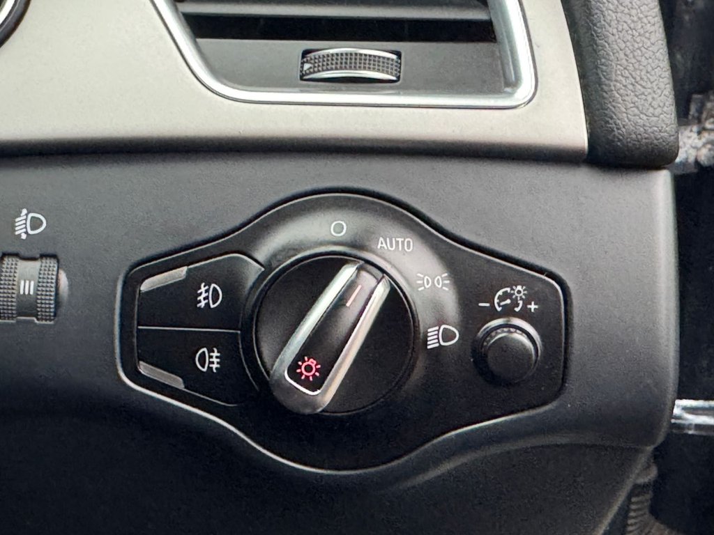 Used Audi A4 2014 for sale - 77042570: Photo 28