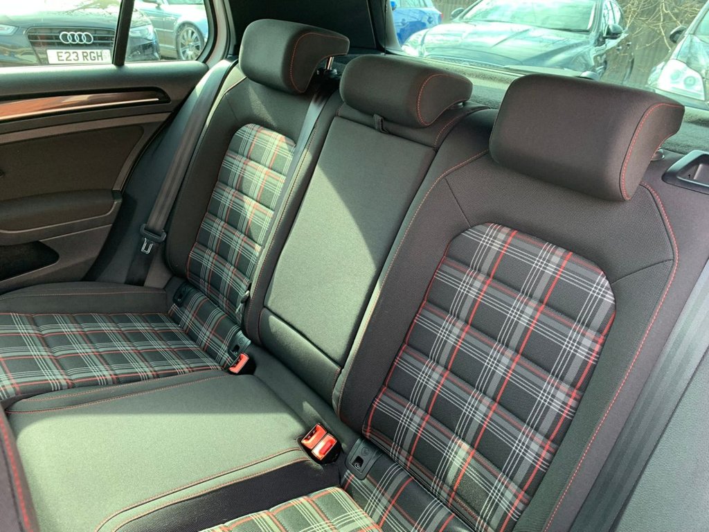 Used Volkswagen Golf 2016 for sale - 77967554: Photo 23