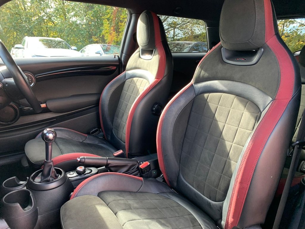 Used MINI Hatch 2018 for sale - 76797568: Photo 17