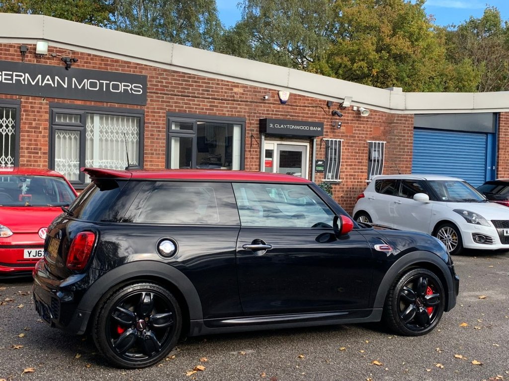 Used MINI Hatch 2018 for sale - 76797568: Photo 8