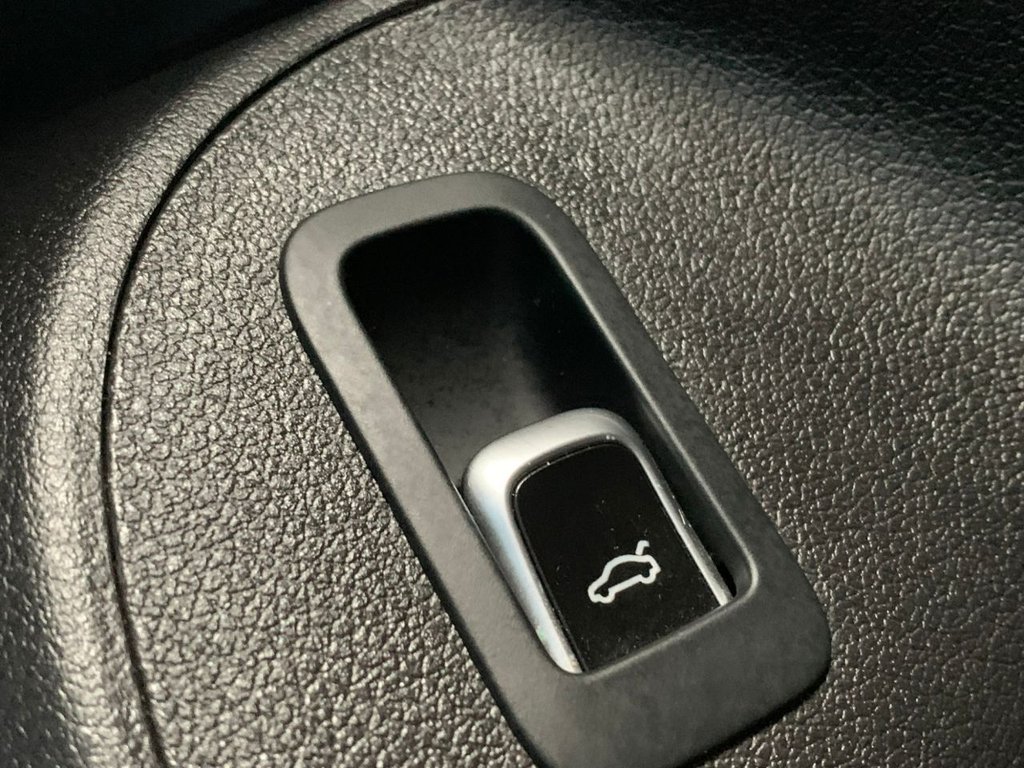 Used Audi Q5 2016 for sale - 77621800: Photo 31