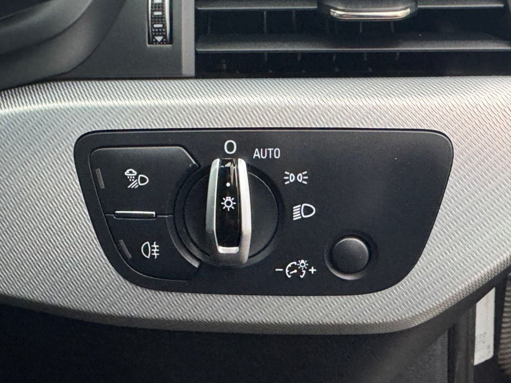 Used Audi A4 2016 for sale - 77551776: Photo 30