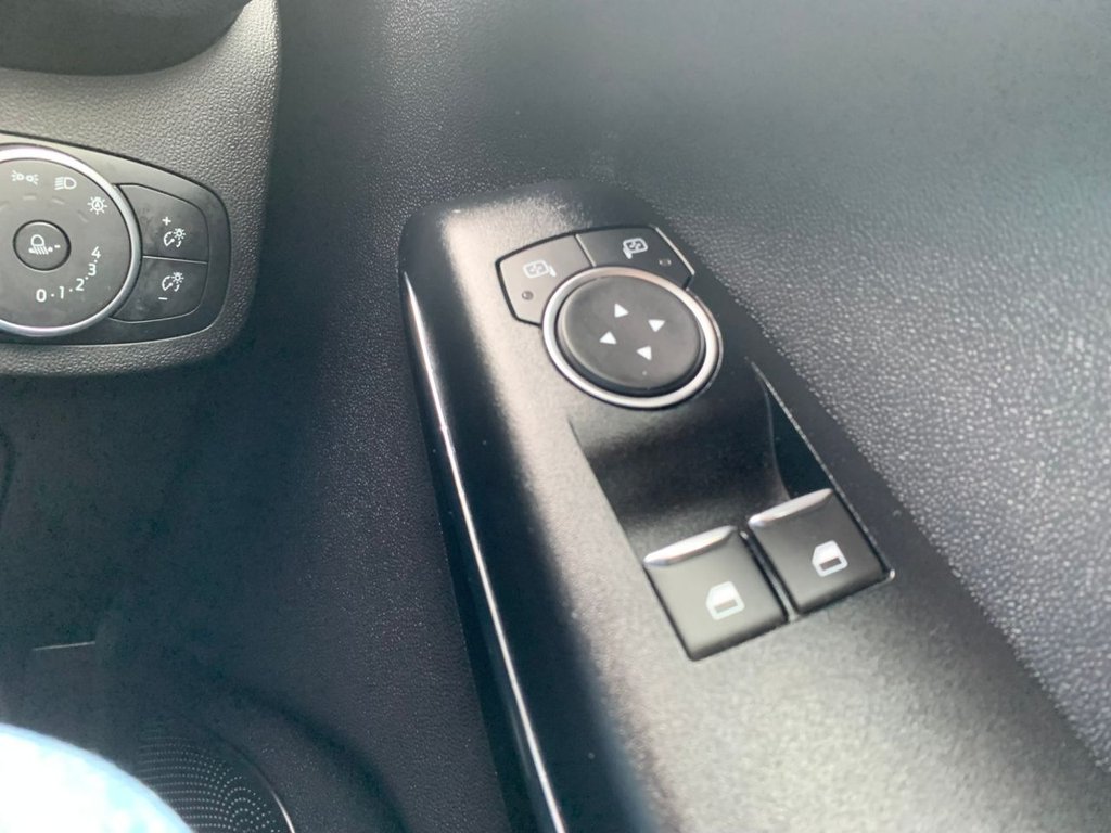 Used Ford Fiesta 2018 for sale - 77936752: Photo 30