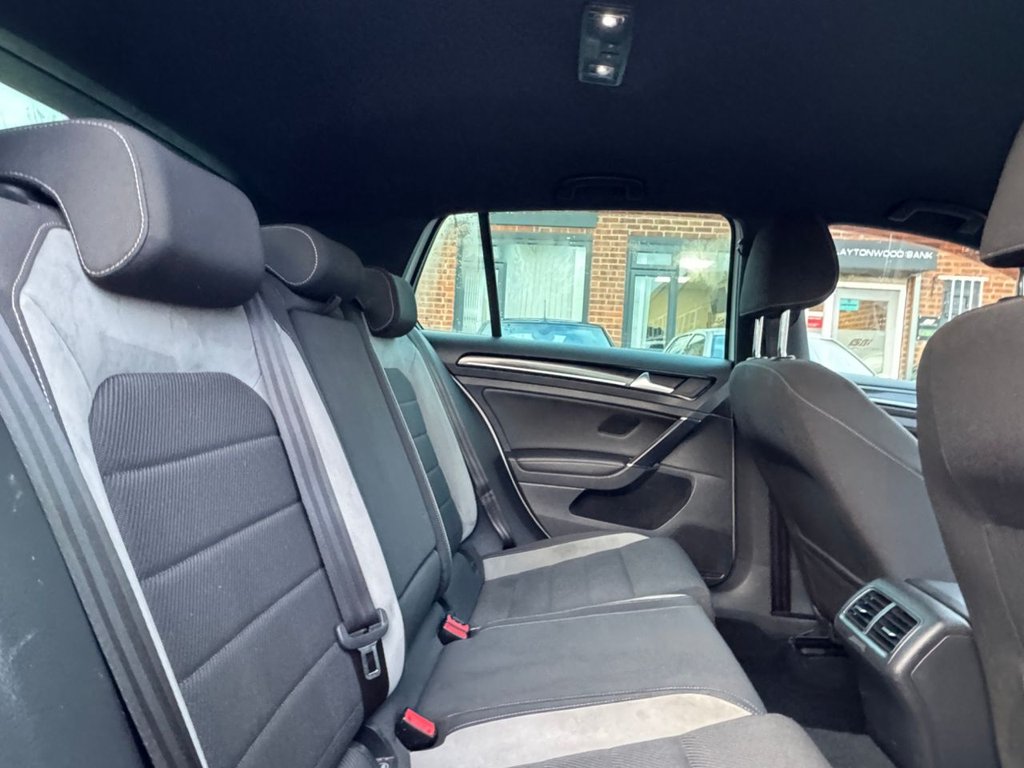 Used Volkswagen Golf 2017 for sale - 76848164: Photo 19