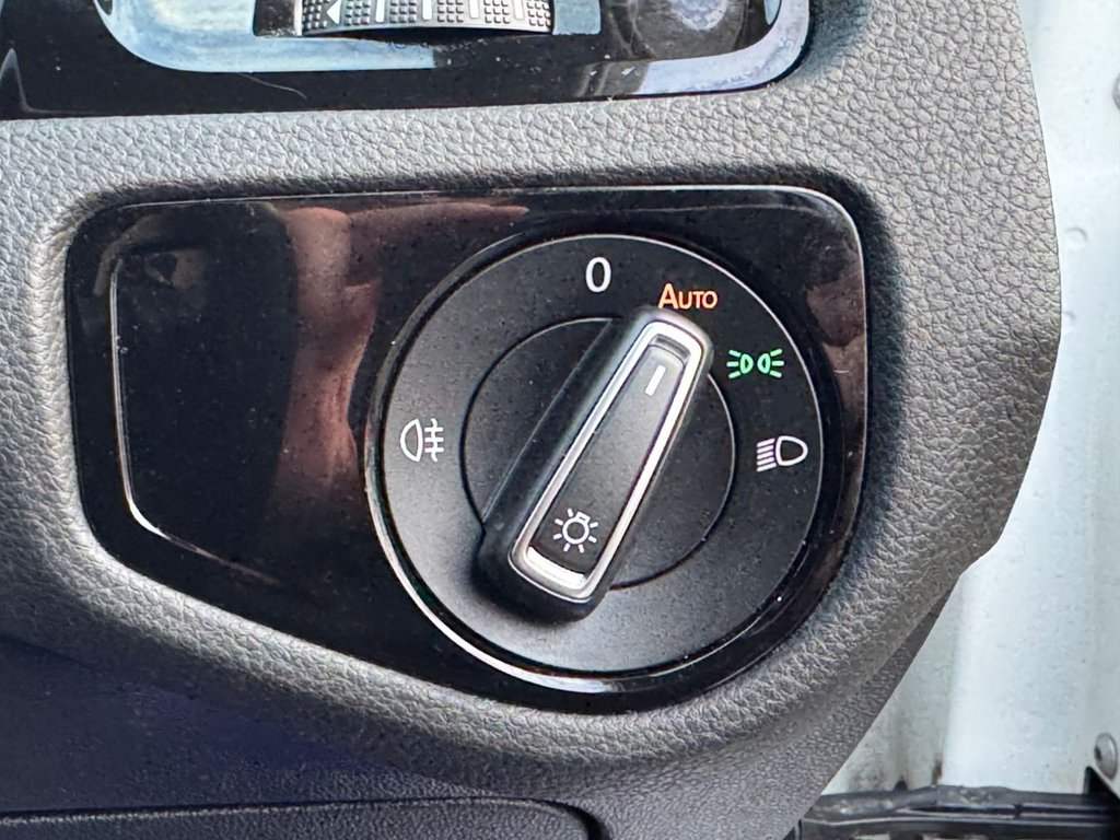 Used Volkswagen Golf 2017 for sale - 76848164: Photo 29