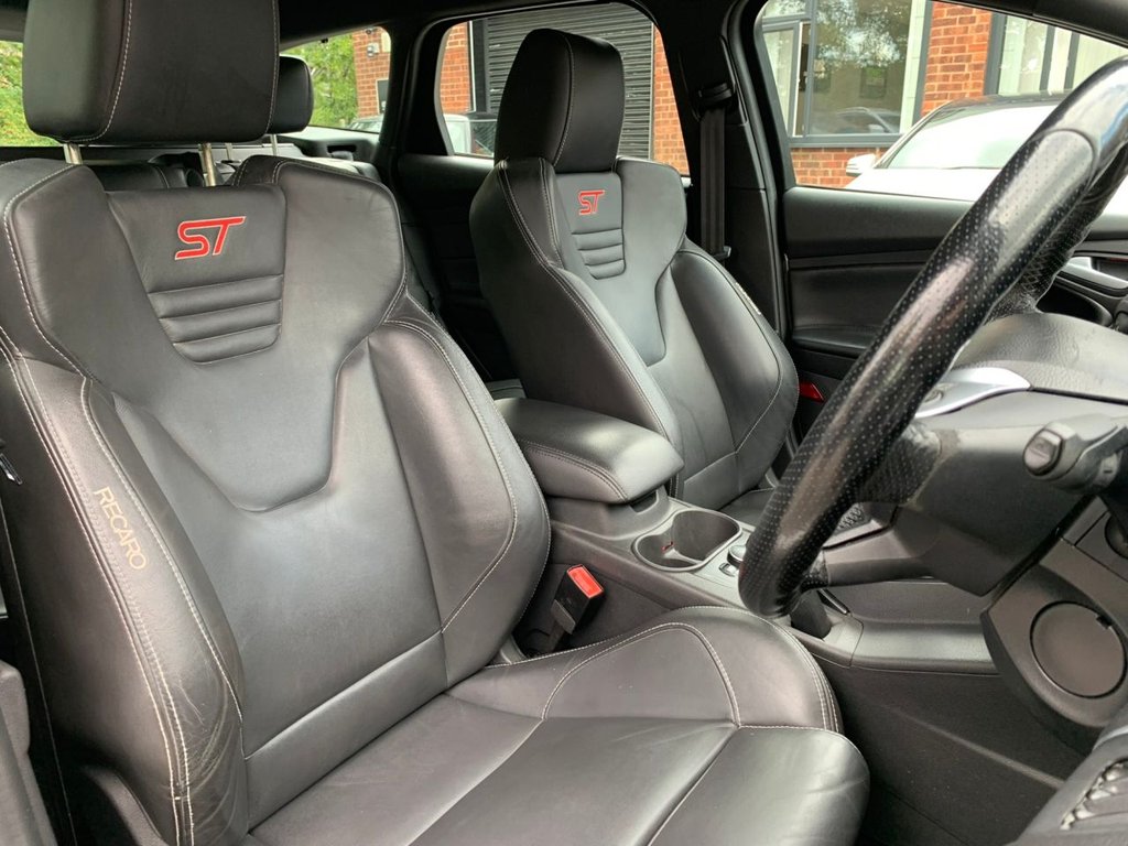 Used Ford Focus 2013 for sale - 76797524: Photo 18