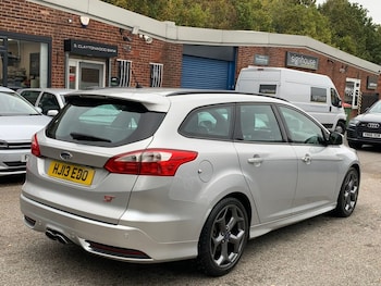 Used Ford Focus 2013 for sale - 76797524: Photo