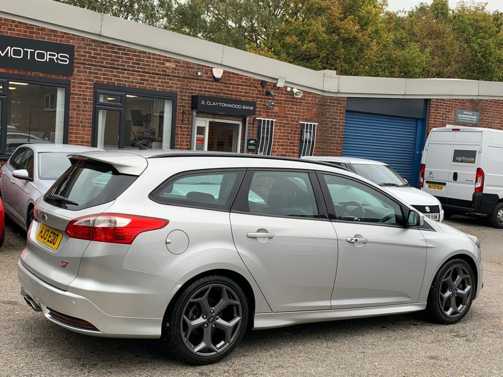 Used Ford Focus 2013 for sale - 76797524: Photo 9