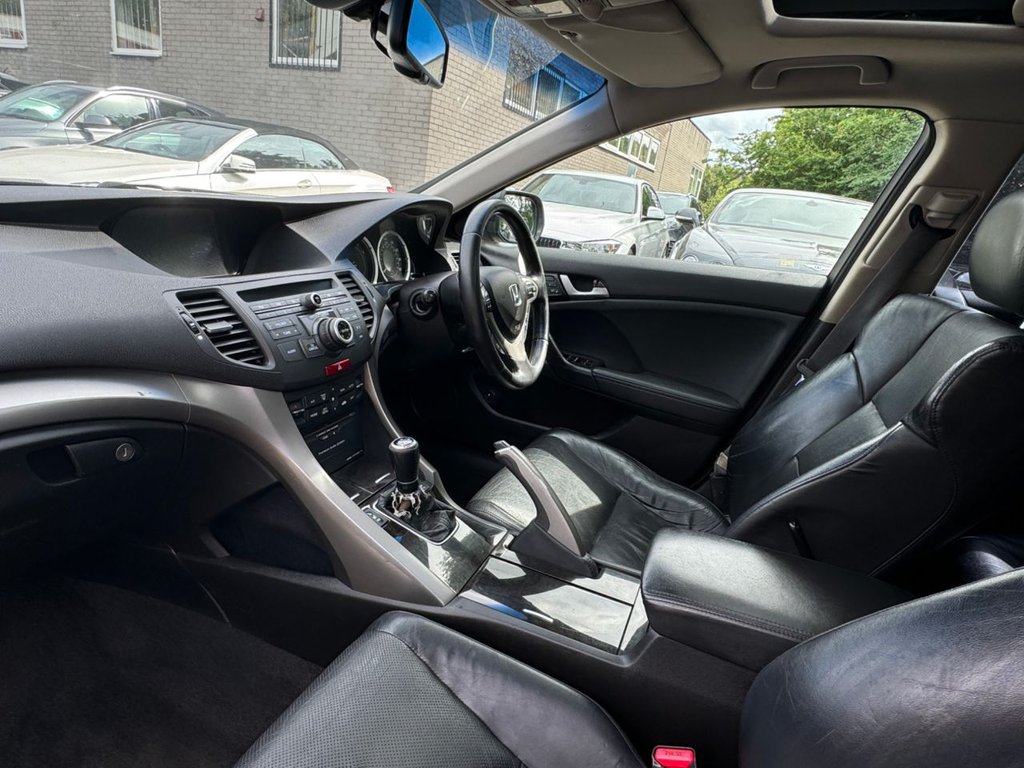 Used Honda Accord 2009 for sale - 77936404: Photo 10