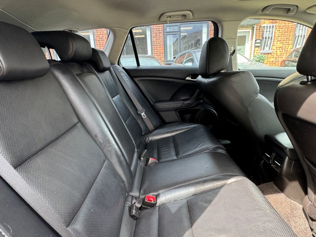 Used Honda Accord 2009 for sale - 77936404: Photo 14