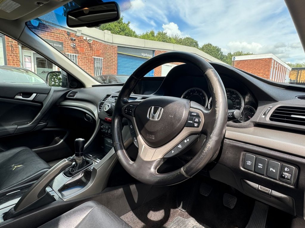 Used Honda Accord 2009 for sale - 77936404: Photo 15