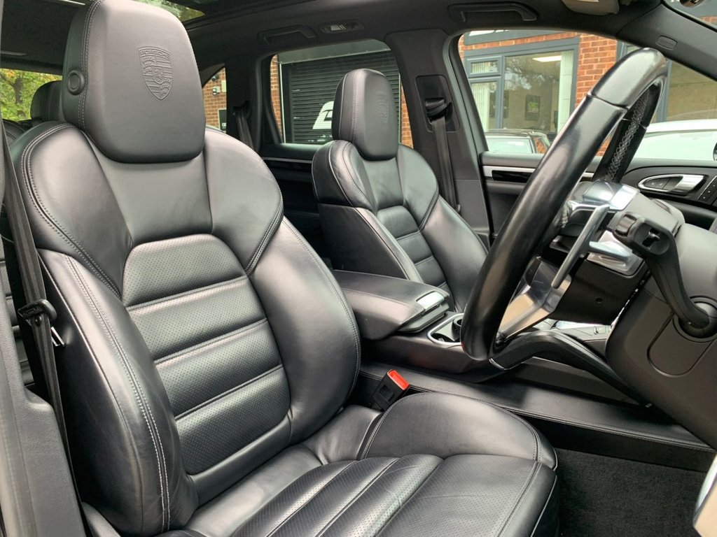 Used Porsche Cayenne 2017 for sale - 76797620: Photo 15