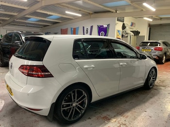 Used Volkswagen Golf 2016 for sale - 77315978: Photo