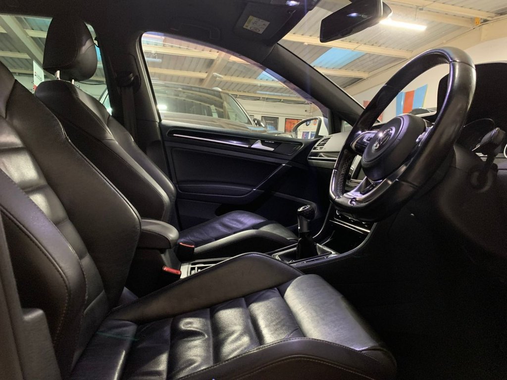 Used Volkswagen Golf 2016 for sale - 77315978: Photo 9