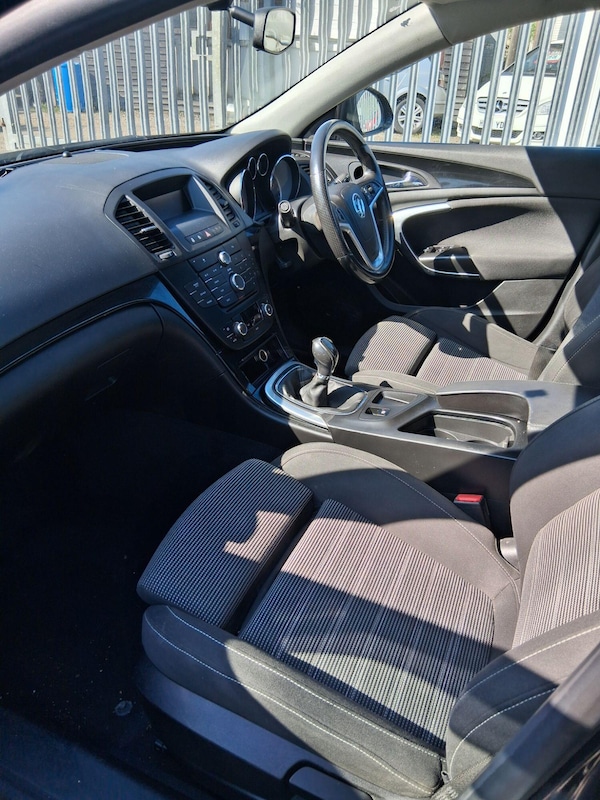 Used Vauxhall Insignia 2010 for sale - 72867448: Photo 7