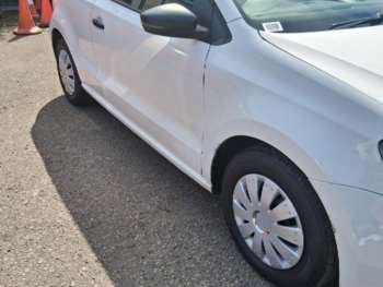 Used Volkswagen Polo 2011 for sale - 74133142: Photo