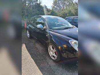 Used Alfa Romeo MiTo 2010 for sale - 74195518: Photo