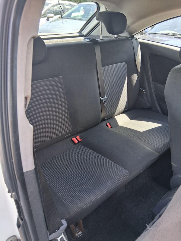 Used Vauxhall Corsa 2012 for sale - 75529855: Photo 6