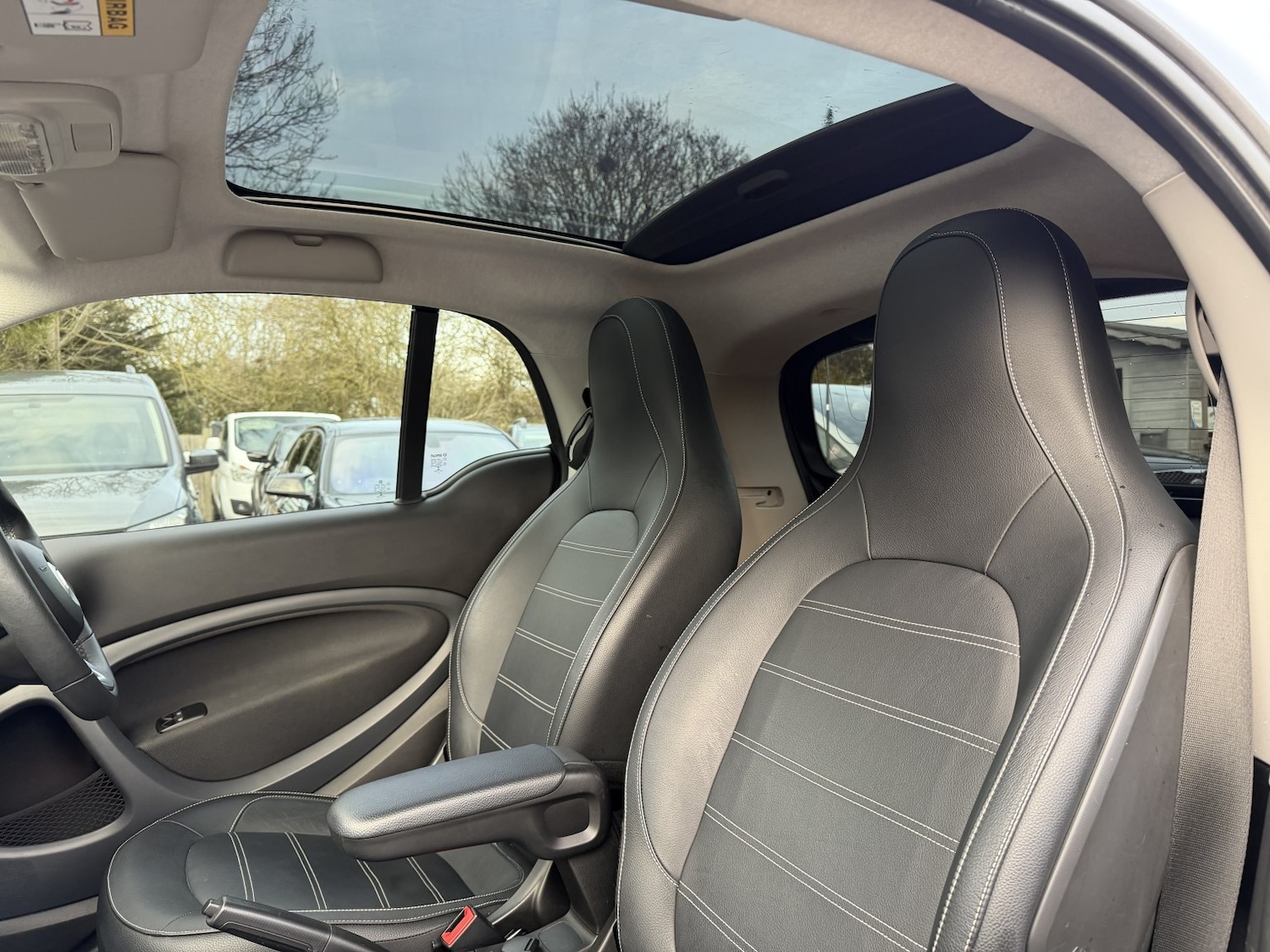 Used smart fortwo 2021 for sale - 77735644: Photo 15