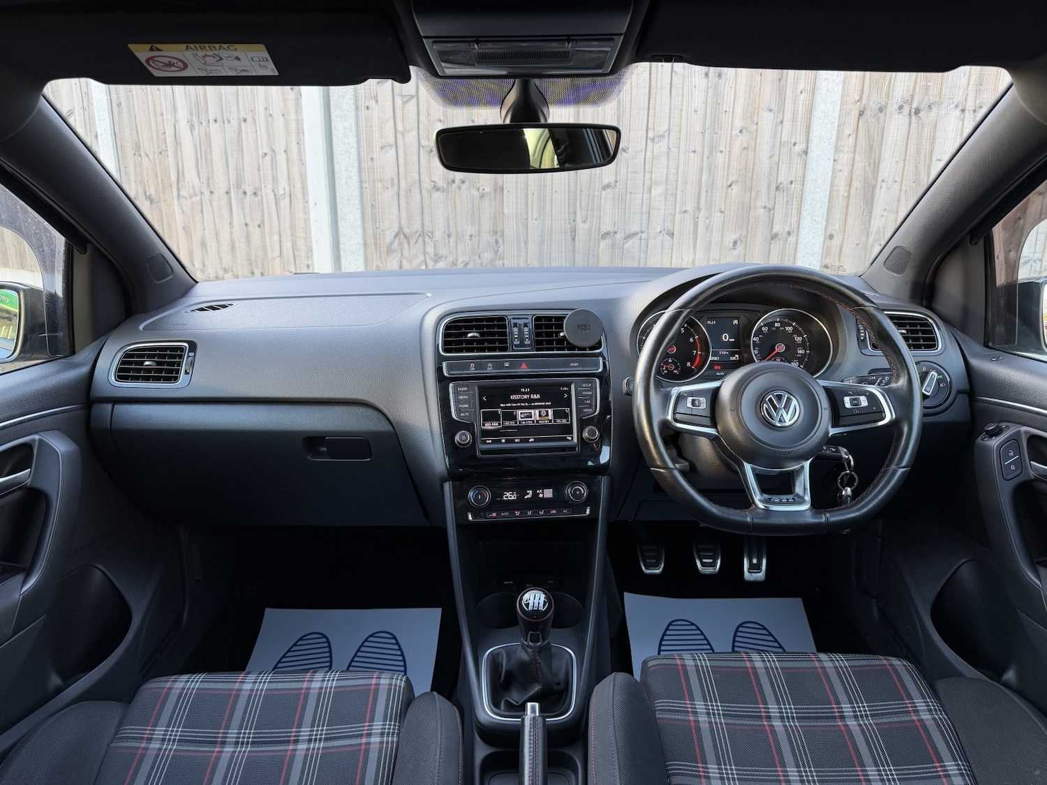 Used Volkswagen Polo 2015 for sale - 76799147: Photo 11