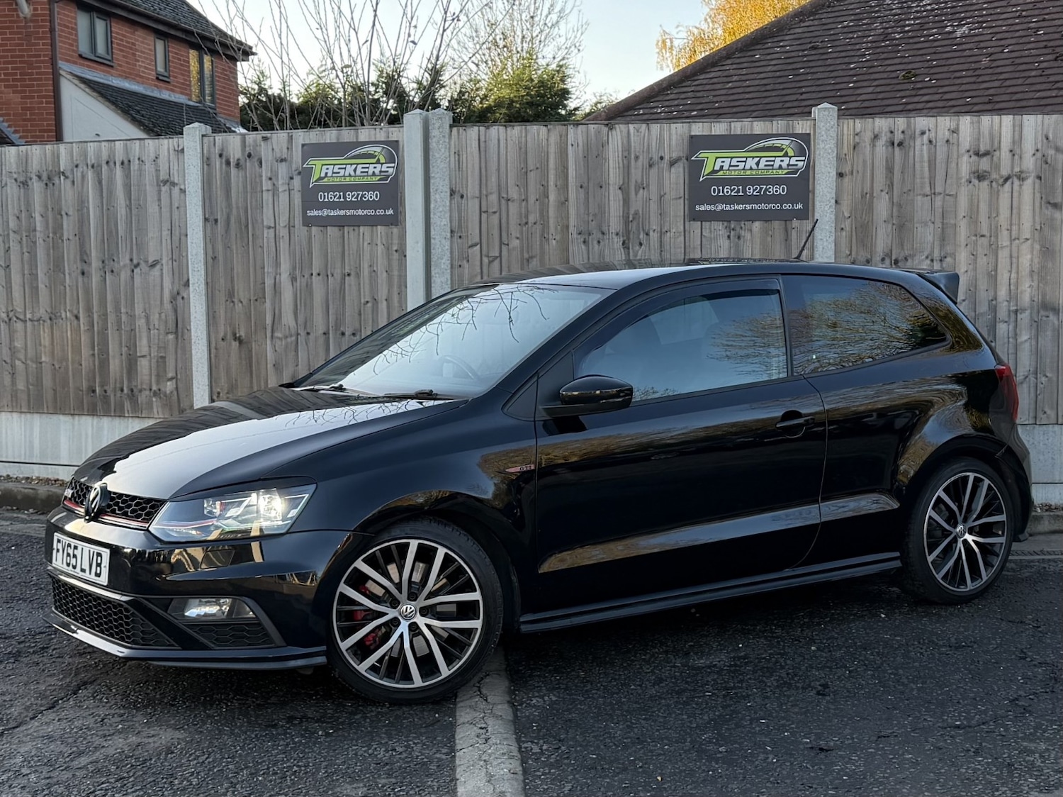 Used Volkswagen Polo 2015 for sale - 76799147: Photo 3
