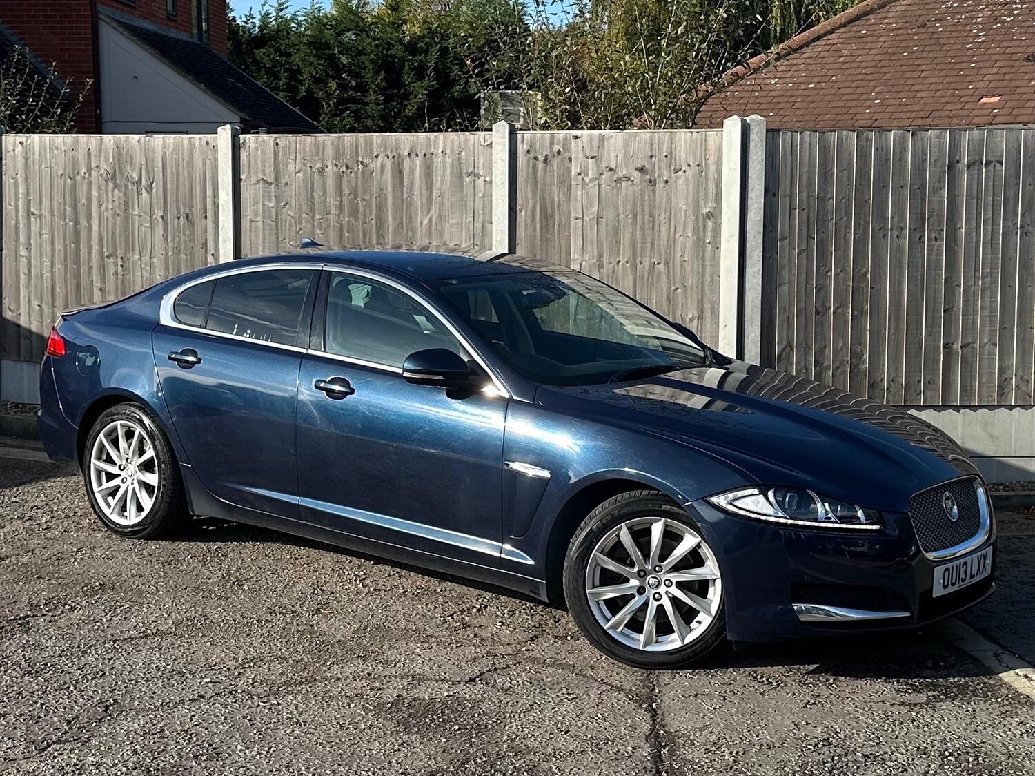 Used Jaguar XF 2013 for sale - 76397081: Photo 1