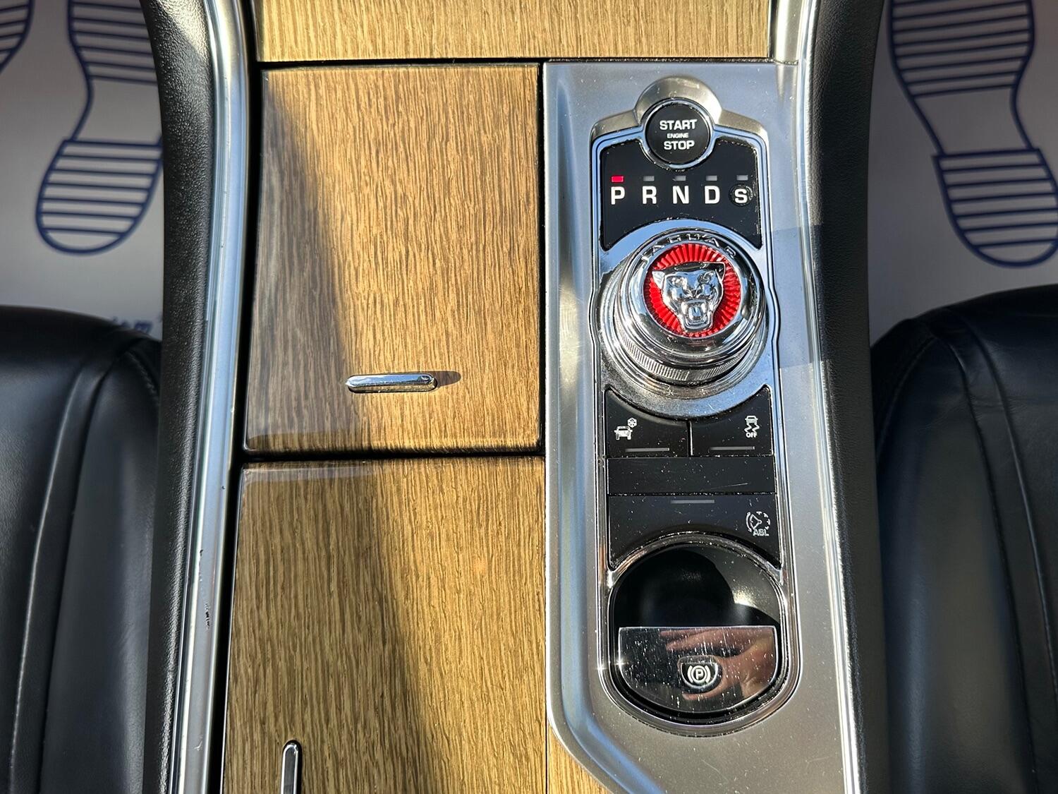 Used Jaguar XF 2013 for sale - 76397081: Photo 19