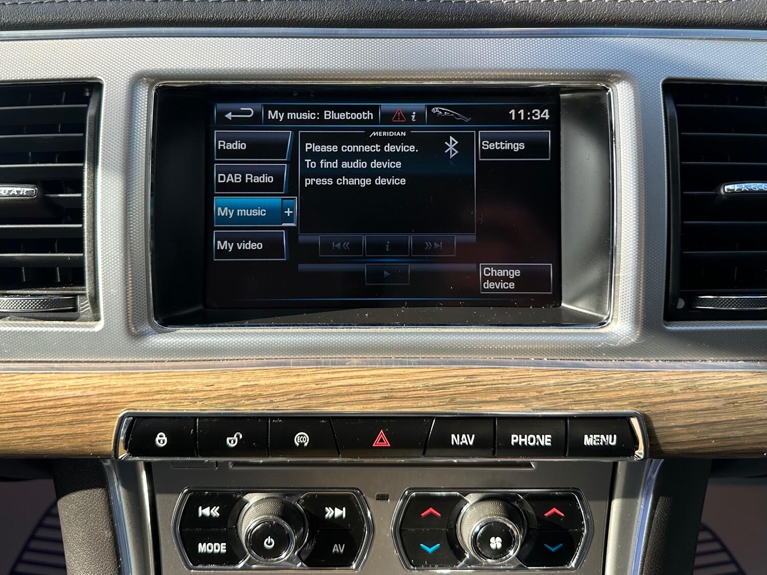 Used Jaguar XF 2013 for sale - 76397081: Photo 22