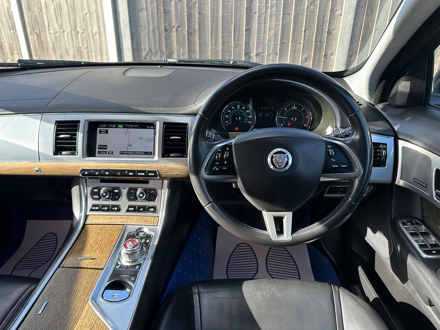 Used Jaguar XF 2013 for sale - 76397081: Photo 24