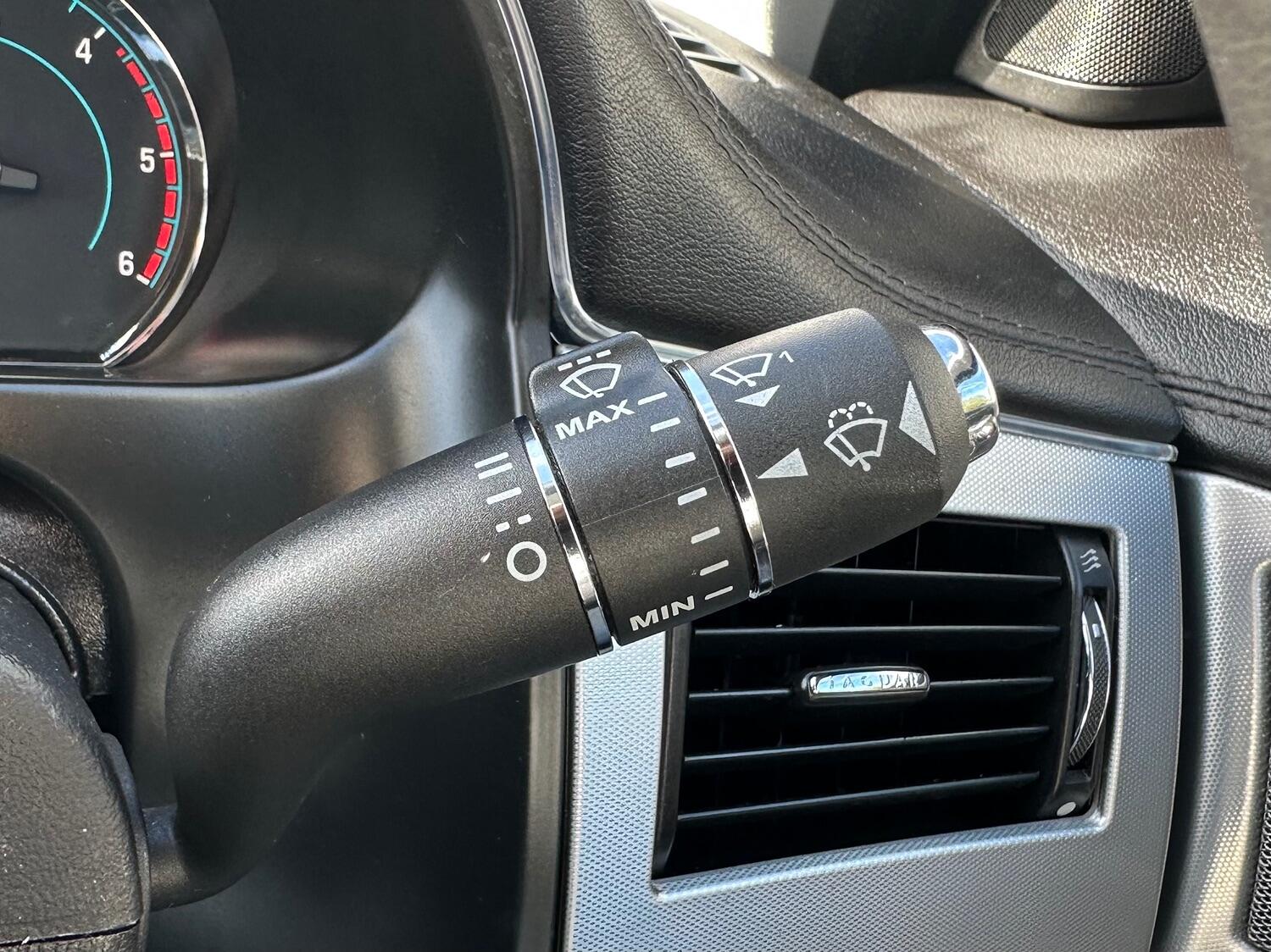 Used Jaguar XF 2013 for sale - 76397081: Photo 28