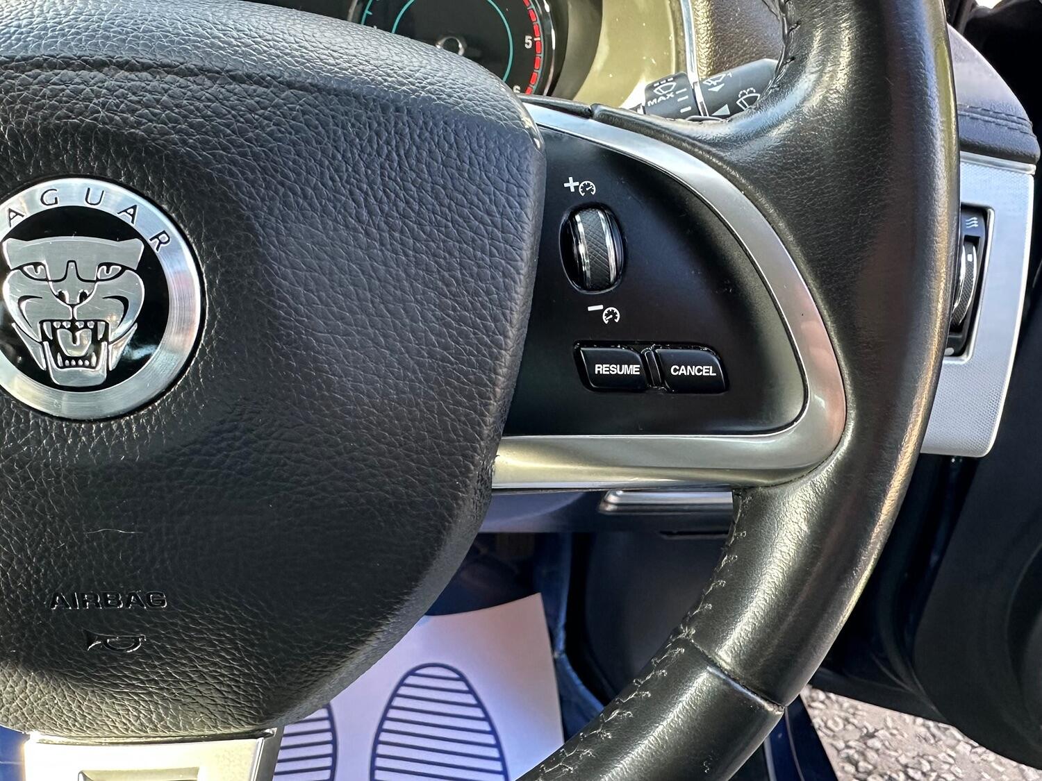 Used Jaguar XF 2013 for sale - 76397081: Photo 29