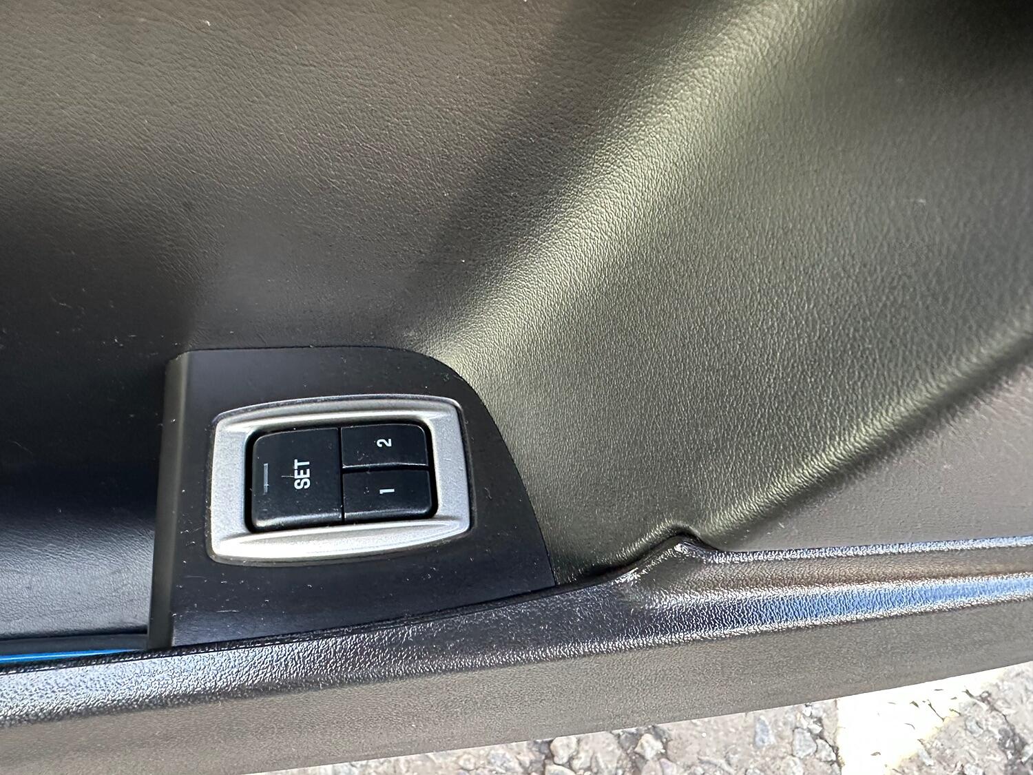 Used Jaguar XF 2013 for sale - 76397081: Photo 32