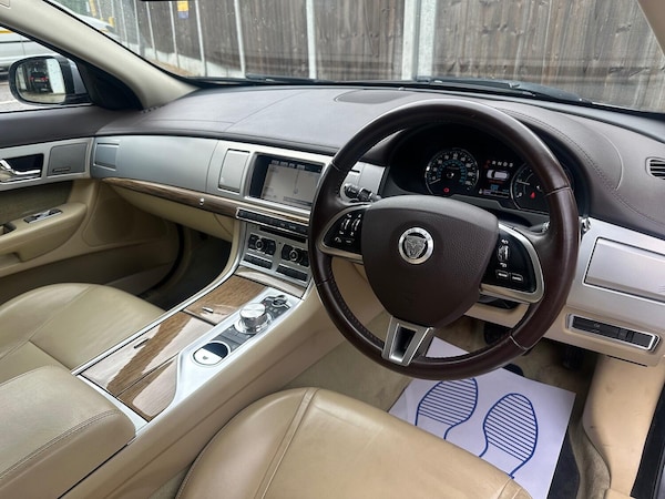 Used Jaguar XF 2013 for sale - 75731281: Photo 11