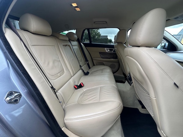 Used Jaguar XF 2013 for sale - 75731281: Photo 13