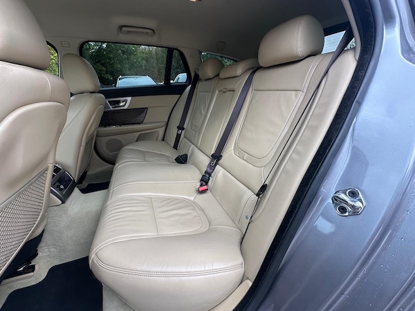 Used Jaguar XF 2013 for sale - 75731281: Photo 16