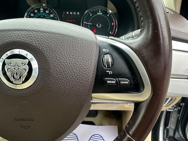 Used Jaguar XF 2013 for sale - 75731281: Photo 28