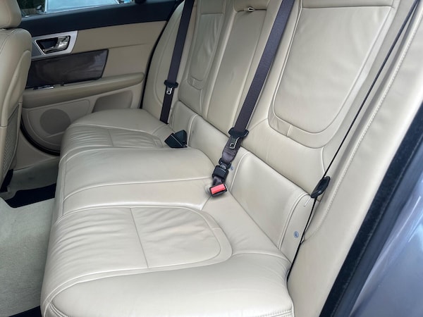 Used Jaguar XF 2013 for sale - 75731281: Photo 36