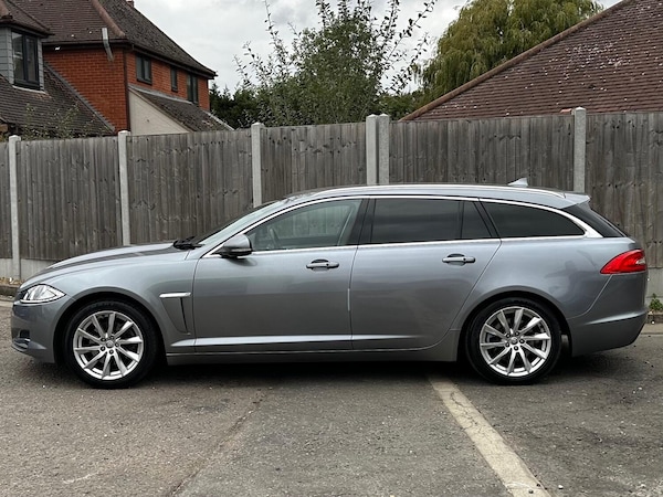 Used Jaguar XF 2013 for sale - 75731281: Photo 4
