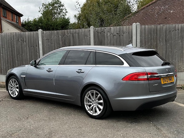 Used Jaguar XF 2013 for sale - 75731281: Photo 5
