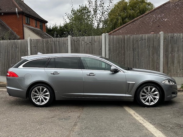 Used Jaguar XF 2013 for sale - 75731281: Photo 9