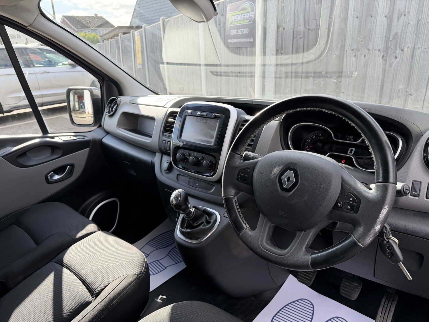 Used Renault Trafic 2018 for sale - 77558610: Photo 10