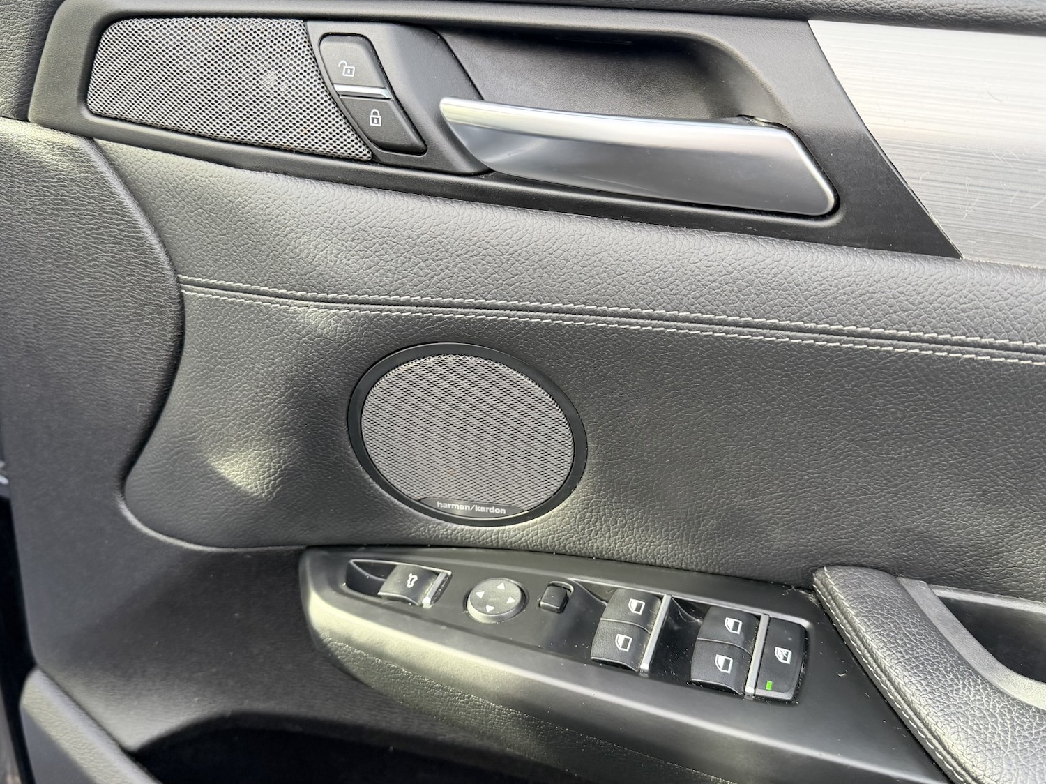 Used BMW X4 2017 for sale - 77474831: Photo 34