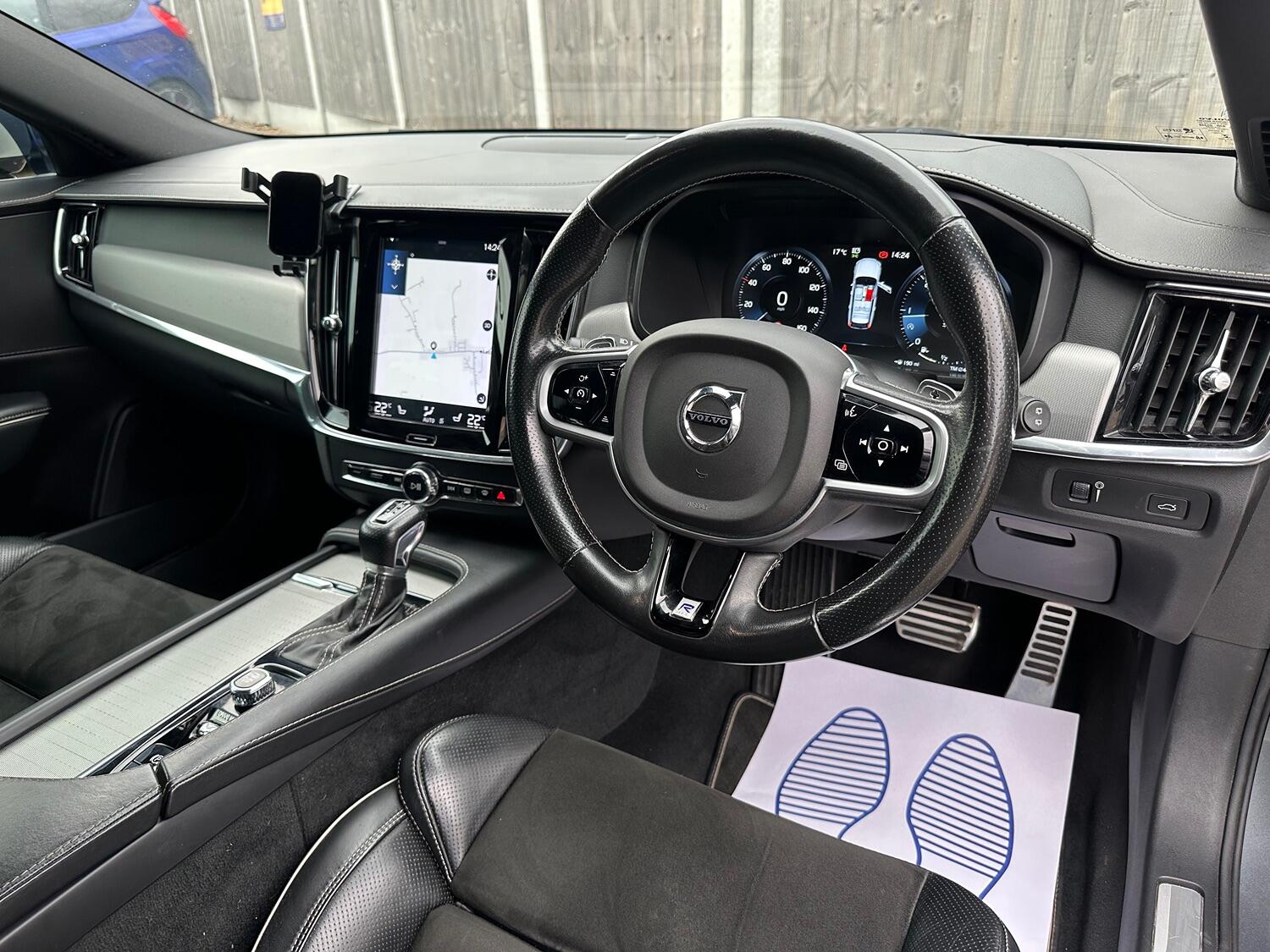 Used Volvo V90 2018 for sale - 76497486: Photo 11