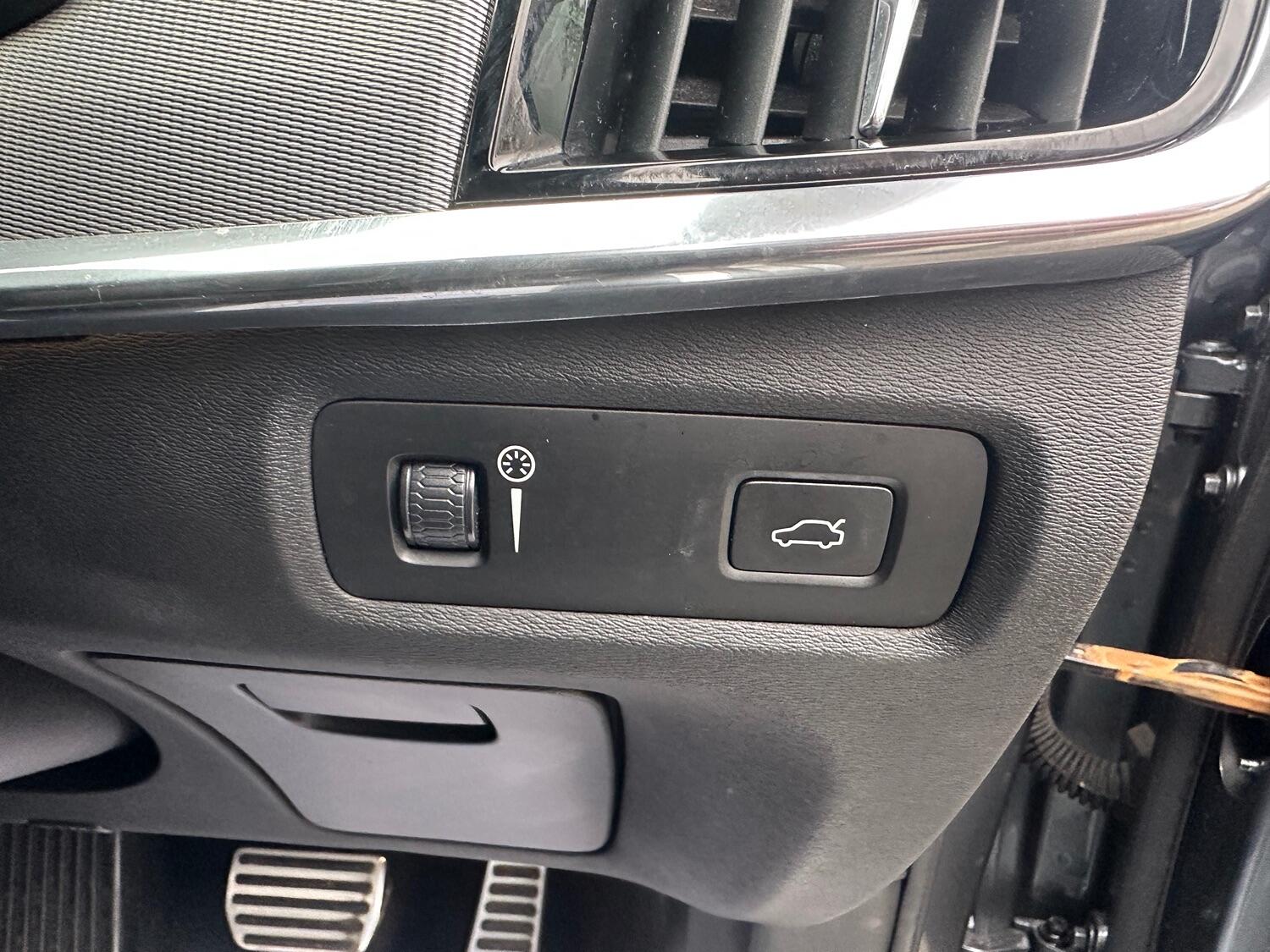 Used Volvo V90 2018 for sale - 76497486: Photo 30