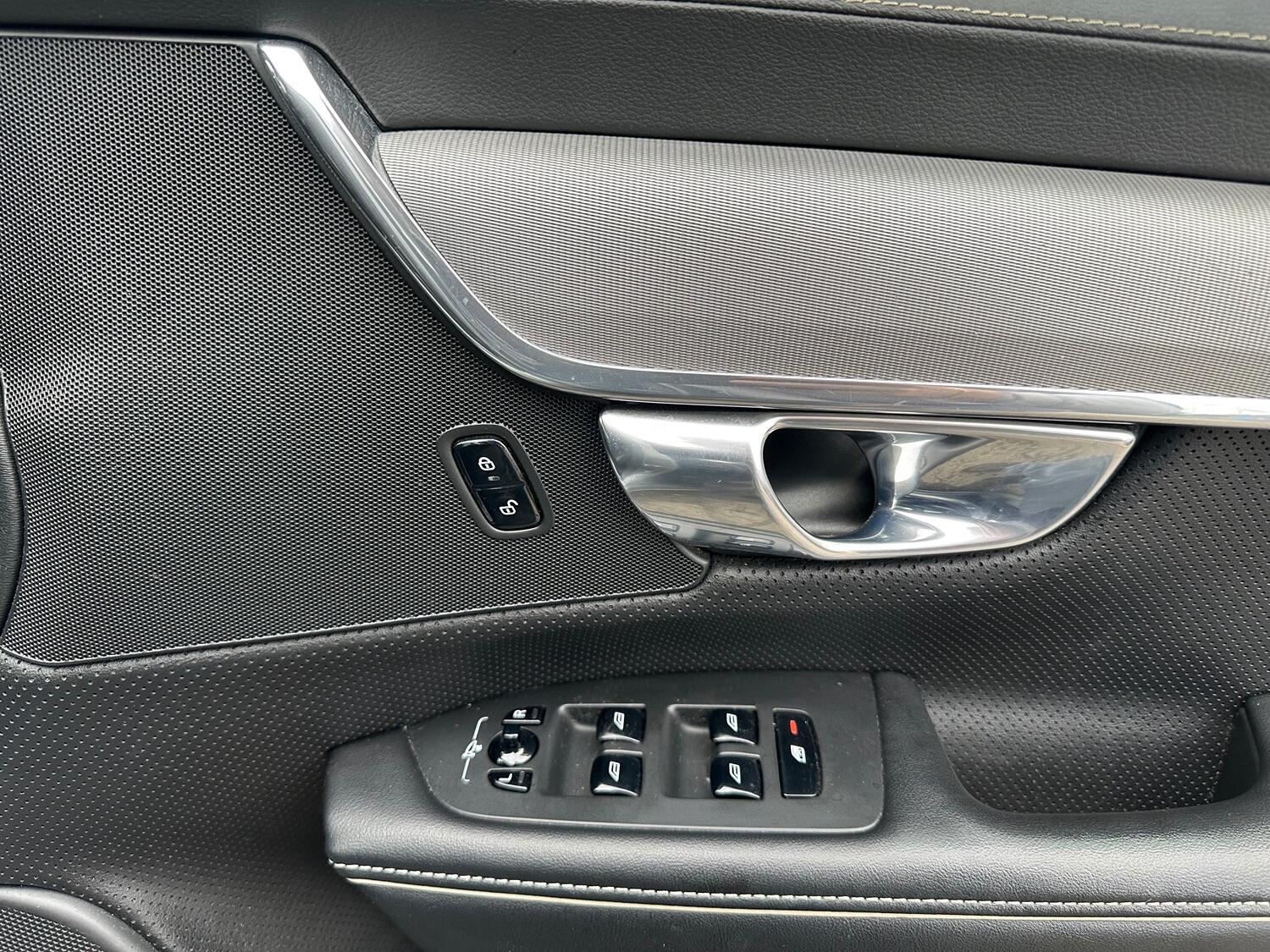 Used Volvo V90 2018 for sale - 76497486: Photo 31